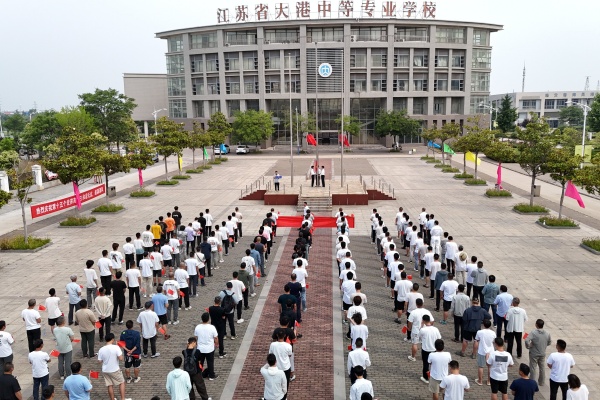 大港中專開展慶祝第15個國際海員日活動.jpg