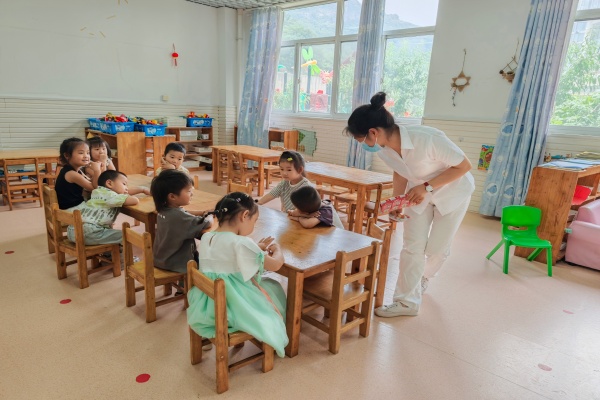 連島中心幼兒園開展防拐騙活動照片.jpg